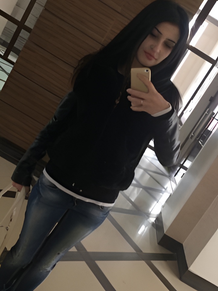 София привлекательная девушка из Усть-лабинск цена от 5000 руб