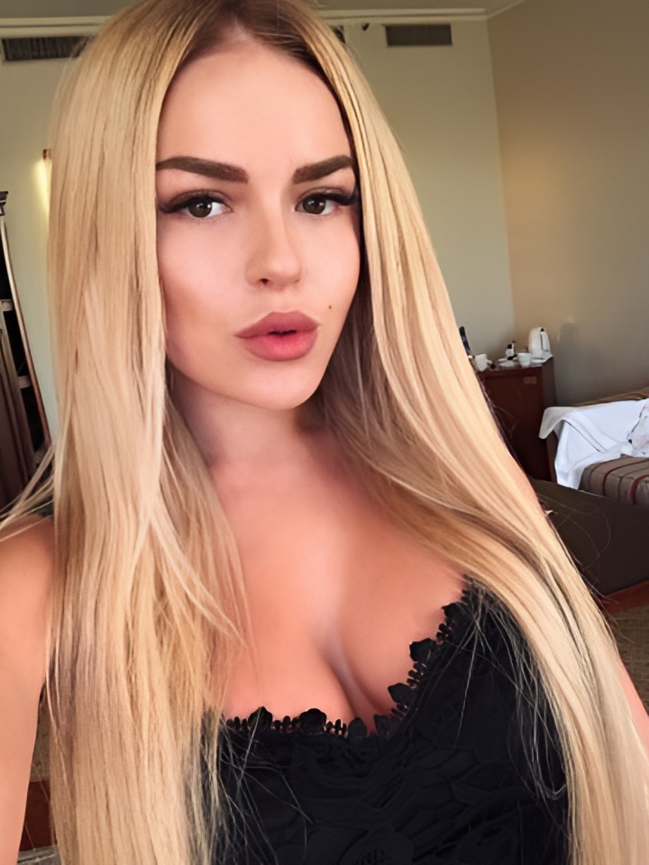 Светлана привлекательная девушка из Усть-лабинск цена от 1500 руб