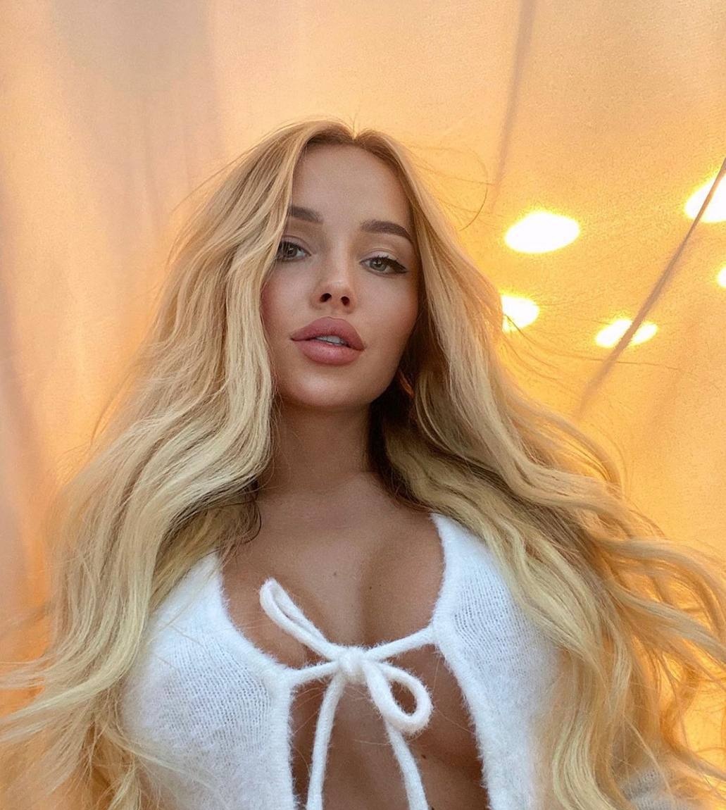 Надежда привлекательная девушка из Усть-лабинск цена от 3500 руб